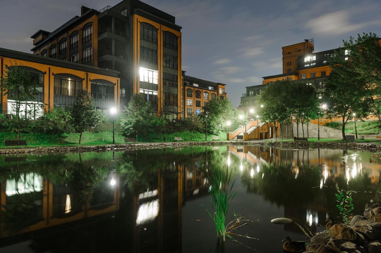 Lumina Loft Tymienieckiego With A View Of The Lake Lodz  Exterior photo