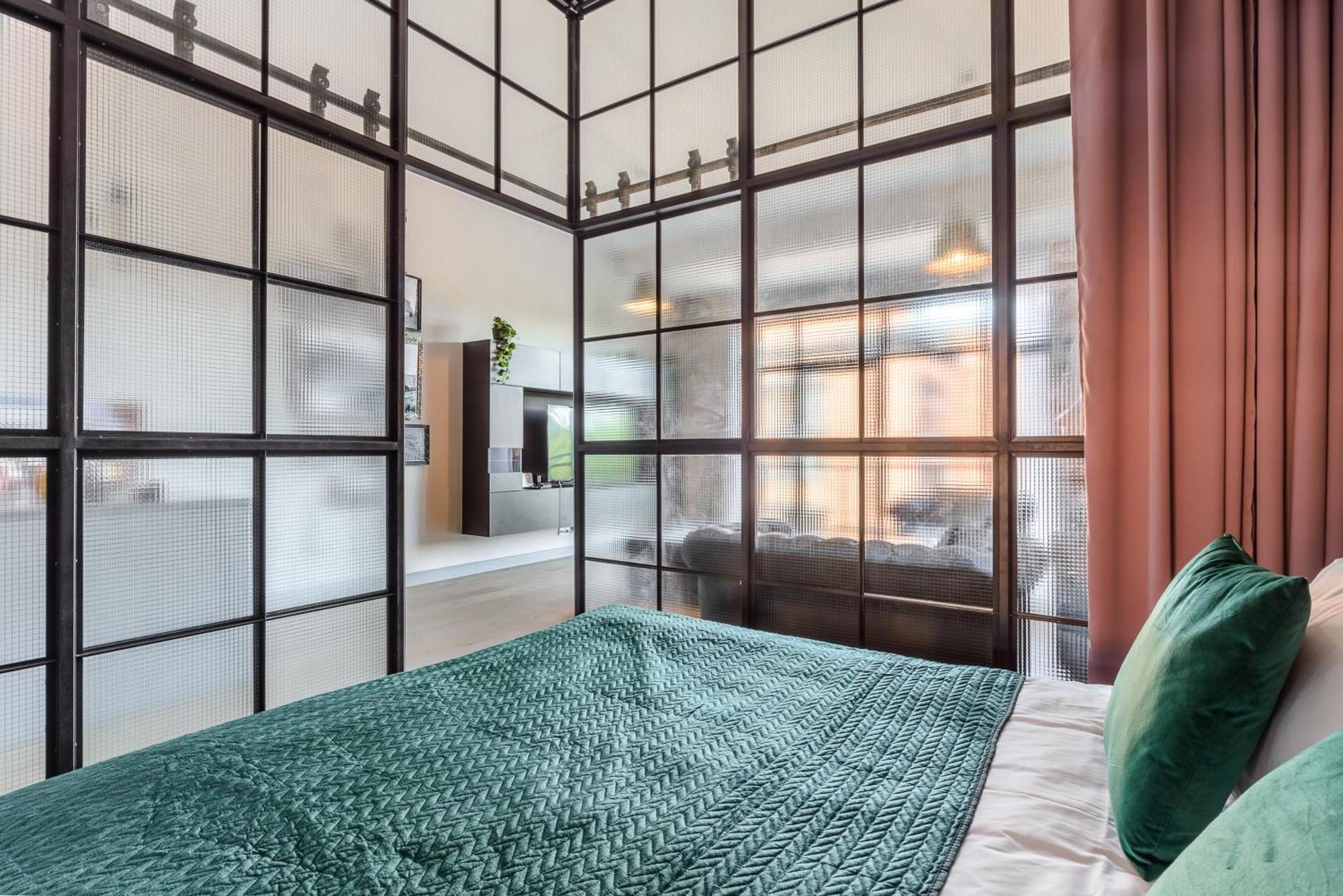 Lumina Loft Tymienieckiego With A View Of The Lake Lodz  Exterior photo