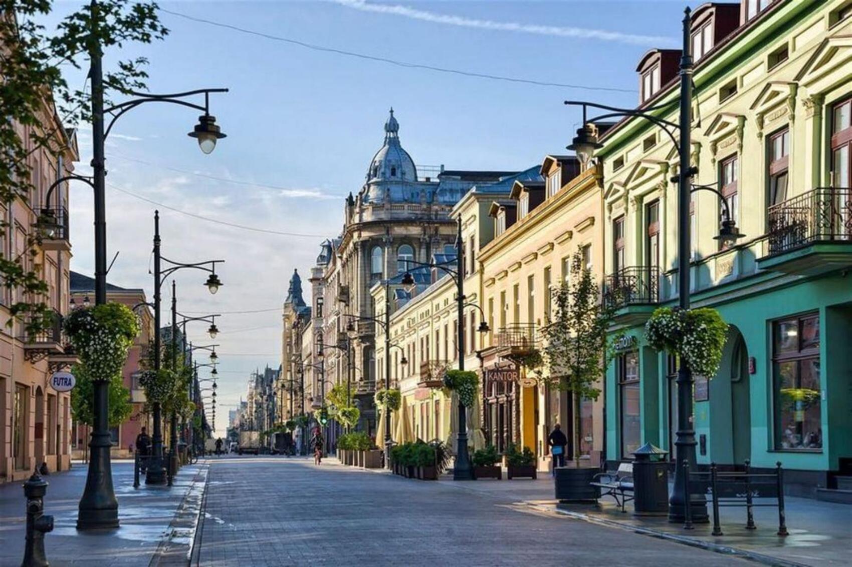Lumina Loft Tymienieckiego With A View Of The Lake Lodz  Exterior photo